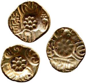 Yadavas of devagiri gold padma tanka