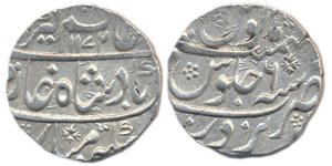 Alamgir II, Silver, Rupee, Narwar Mint, AH 1172/6 (KM# 459.3). Broad flan, Very Fine, Scar