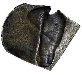 Uninscribed Punch type coin of North Maharashtra, Copper, 5.2 g, a deep punch with a tree-