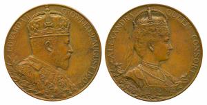 Coronation Medal of Edward VII, Bronze, Bust of the Emperor to right on obv; bust of the Q