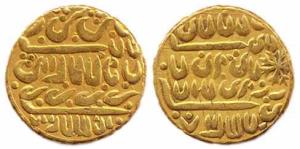 Islamic Token, Gold, 5.6 g, Mohur-type, crudest copy of Akbar's mohurs but with a very orn