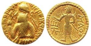 Kushanas, Huvishka, Gold, 7.76 g, Dinar, Mao type with the legend reading MAOO (Moon God),