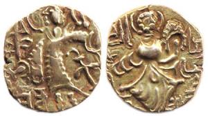 Kidar Kushanas, Base Gold, 8.08 g, Dinar, Ardoxo type, king standing frontally, facing lef