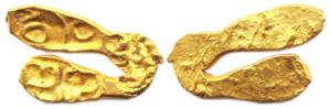 Shilaharas of Kolhapur, Gold, 0.52 g, U-Shaped Coin, three punches, two with Kannada Shri 