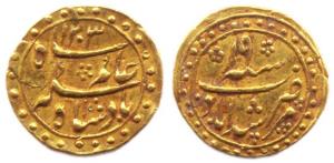 Murshidabad Mint, Gold, 0.78 g, 1/16 Mohur, in the name of Shah Alam II, AH 1203/19. Decor