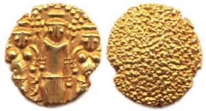 3-Svami Pagoda, Gold, 3.43 g, thee human figures, namely Tirupati Balaji in the centre and