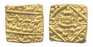 Akbar, Gold, 11.03 g, Heavy Mohur, Lahore Mint, AH 988, Kalima type. This is a classic exa