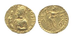 Kushanas, Huvishka, Gold, Dinar, MAO type, king holding a mace and an ankush on obv; God M