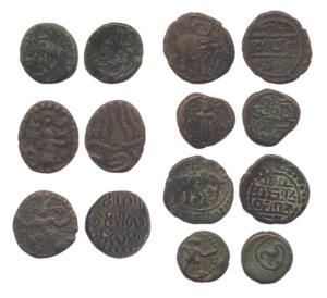 Assorted lot of Coppers (7), Vijayanagara, Chola, etc, numerous varieties. Fine to About V