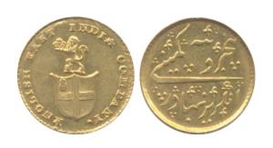 Gold, 1/3 Ashrafi (Mohur), 1820 issue, Arms on obv, Persian legend on rev. Very Fine+, Sca