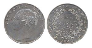Victoria Queen, Rupee 1840. Bombay Mint, obv type 1 English head modified features, rev 35
