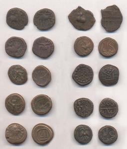 Assorted lot of 10 different South Indian coppers. Fine+ (10)