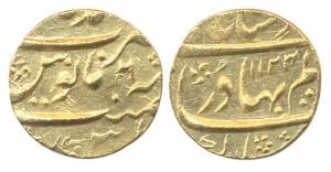 Shah Alam I Bahadur (AH 1119-1124, AD 1707-1712). Gold Mohur, Ahmadnagar mint, AH 1124, re
