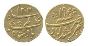 Gold ¼ Mohur, Murshidabad mint, AH 1204, year 19. (KM 777). Very fine.