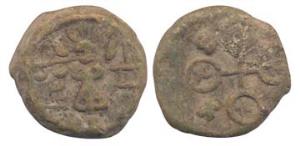 Satavahanas, Anonymous, Lead, 9.65 g, a Shrivatsa symbol placed on a lotus on obv with anc