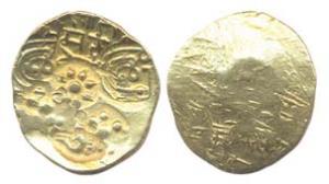 Yadavas of Devagiri, Bhillam V, Gold, Padma Tanka, usual five punches with four underneath