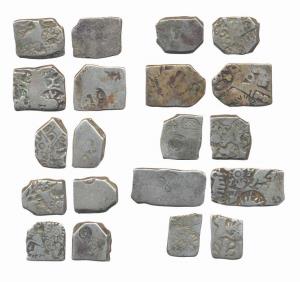 Silver Karshapanas (Gupta-Hardaker, 583). (10)