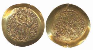 Kidara Kushanas, (Late 4th Century AD), Early Gold Dinar, 7.43g, Obv: King standing facing