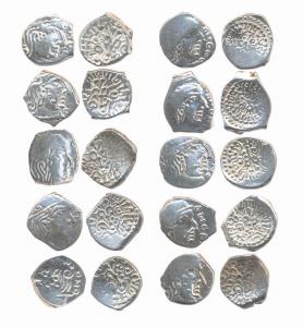Gupta drachms (10), issued in Malwa by Gupta rulers. Varieties in legend. Very Fine and Sc