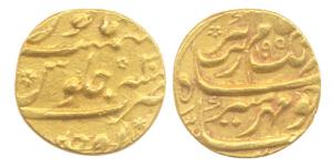 Aurangzeb, Gold, Mohur, Ujjain Mint, AH 1095/30, mint name at bottom on rev (KM 315.48). V