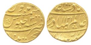 Shah Alam I, Gold, Mohur, Khujista Bunyad Mint, AH 1121/3. Very Fine+.