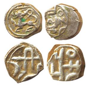Vijayanagar, Harihara II (AD 1377-1404), Silver Pagoda, Sri Hari, rev. sun and moon symbol