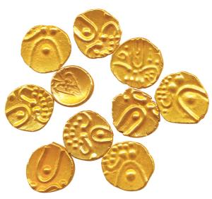 Gold Viraraya Fanams (10), obv. lion, rev. crocodile. Very Fine.