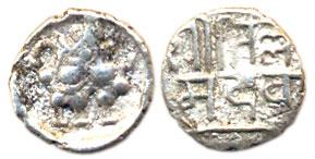 Yadavas of Devagiri, Bhillama Deva V, 11th century, Silver, 0.83 g, a stylized lion on obv