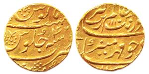 Aurangzeb, Gold, Mohur, Surat Mint, mint name in the bottom margin on rev, AH 1110/46. Bro