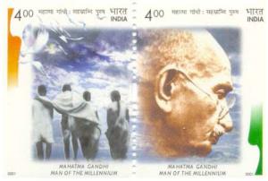 2001: Mahatma Gandhi: Man of the Millennium, SG. Nos.2021-22, Rs.4/- + Rs. 4/- (Se tenant 