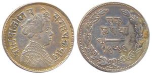 Sayaji Rao III, Silver, Rupee, Small Flan type, VS 1956 (KM 36a). Very Fine+, Very Rare da