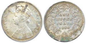Victoria Empress, Silver Rupee 1880, Bombay Mint, obv A3 / rev IV, with Dot. Fine.