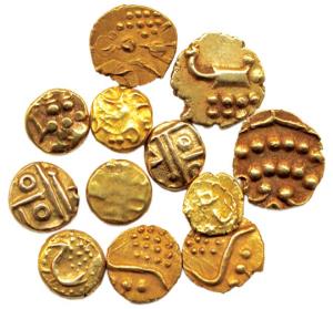 South Indian Fanams of various periods. Very Fine to Extremely Fine. (12)