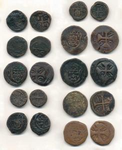 Diu, Copper 2 Bazarucos and 1 Bazaruco, various dates (KM 1, KM 14). Fine to Very Fine. (2