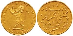 Gold, ½ Mohur, a lion carrying a Crown in its hand to left, no date, 1819 issue (KM 420, P