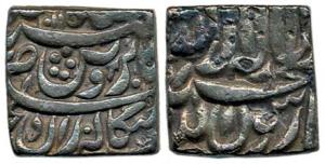 Akbar, Silver Rupee, Bang Mint, Kalima type, AH 1011, Kabe Roshan couplet. Very Fine.