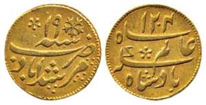 Murshidabad Mint, Gold ¼ Mohur, in the name of Shah Alam II, struck at the Calcutta Mint, 