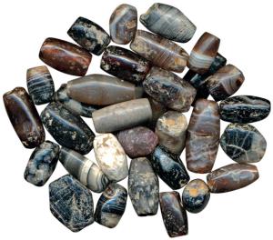 Ancient Beads, Haryana area, cylindrical beads with blackish colour. Fine to Very Fine, Sc