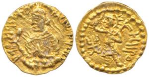 Kushanas, Huvishka (c. AD 158-195), Gold 1.98g ¼ Stater, obv. nimbate, diademed and crowne