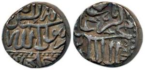 Akbar, Silver Mauludi, 5.5g, ½ unit Gujarat standard, Mulher Mint, with bird on obv. Very 