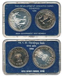 1986 Uncirculated Set, Fisheries, Rupees 20 and 100. Within original packaging with some t