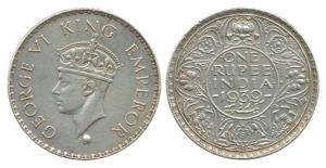 George VI, Silver Rupee, 1939, Bombay Mint, flan flaw below the head of the king on obv. A