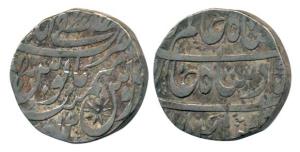 Shah Alam II, Silver Rupee, 11.06g, Mustafabad Mint, AH 1184/12. About Very Fine.