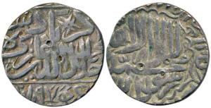 Akbar, Silver Rupee, 11.28g, Akbarpur Tanda Mint, Kalima type, AH 974. Very Fine, Scarce.