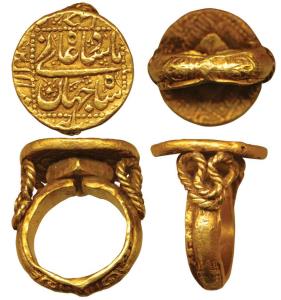 Gold Ring made from a Shah Jahan Gold Mohur, 25.52g, of Burhanpur Mint, the obv. that is t