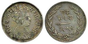 Sayaji Rao III, Silver Rupee, Small flan type, VS 1954. About Very Fine.