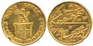 Gold Rupees 5 (1/3 Mohur), 3.86g, ND, issue of 1820 (KM# 422). Ex-mount otherwise Very Fin