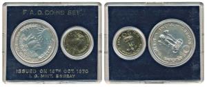 1970 Uncirculated set, Food For All, set of 2 pcs., 20p and Rupees 10, with sun and lotus.