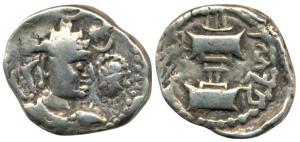 Indo-Sasanian, base Gold Dinar 6.76 g, Sind, bust of the ruler to right wearing round topp