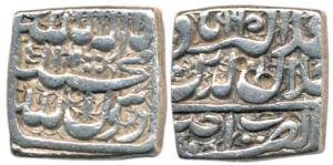 Akbar, Silver Square Rupee, 11.24g, al-Zarb Ujjain Mint, Kalima type, AH 995. Very Fine, S